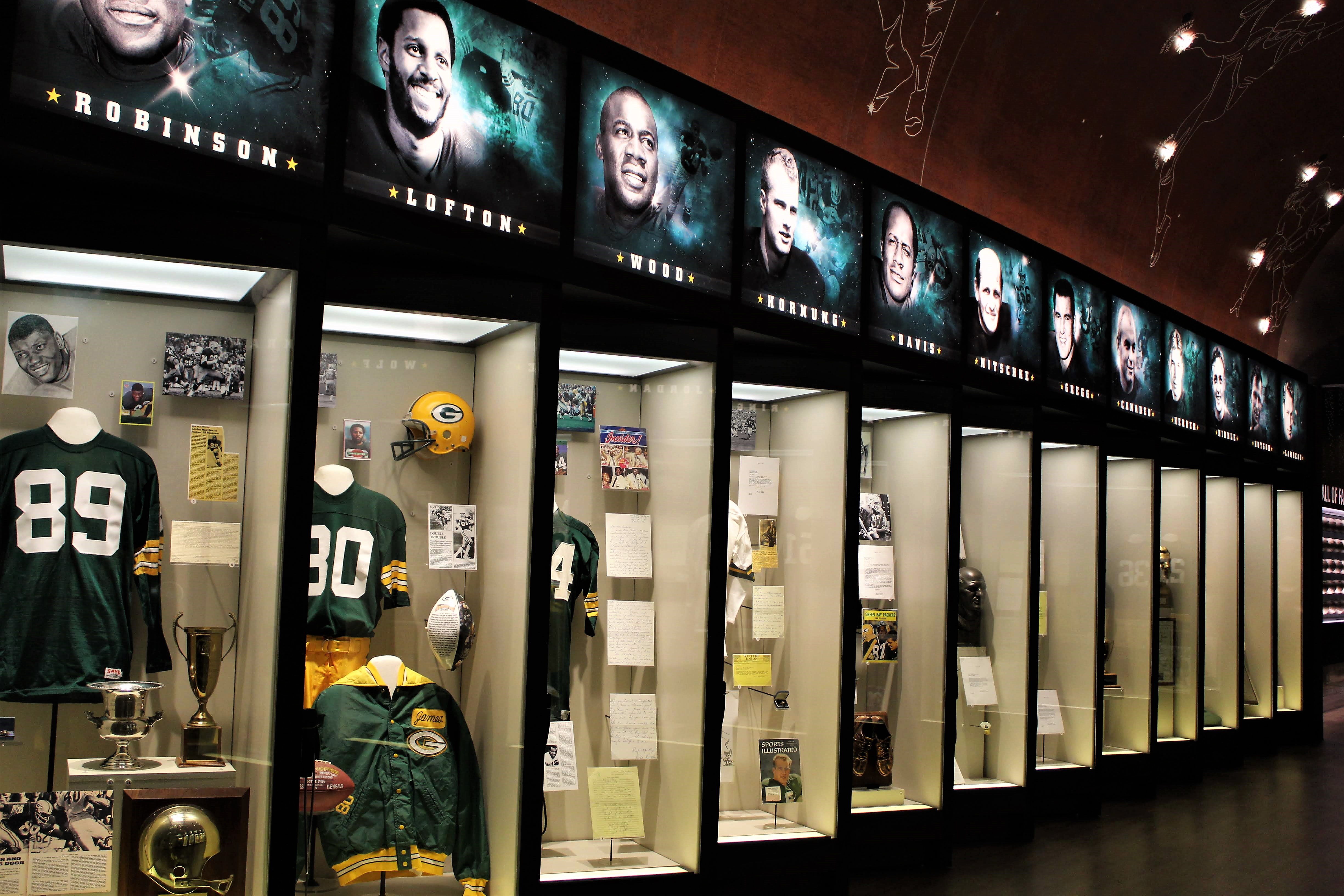 lambeau field gift shop